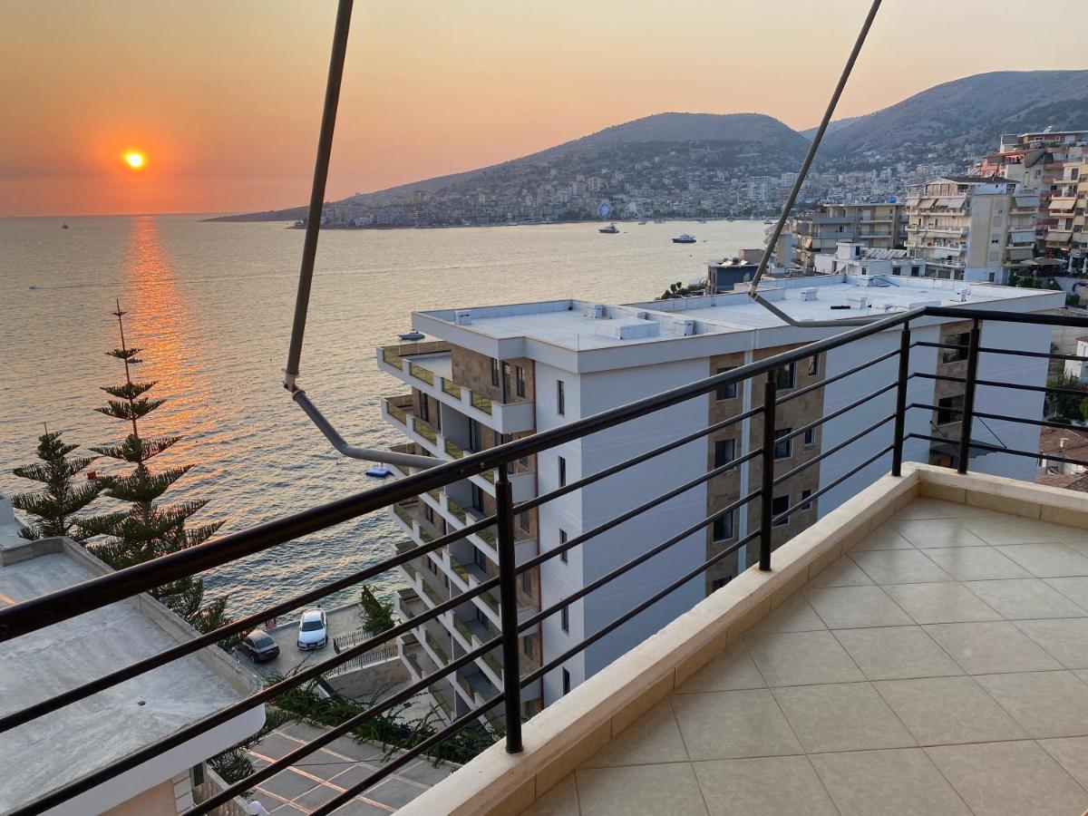 Apartment With Huge Sea View Balcony Sarandë Esterno foto