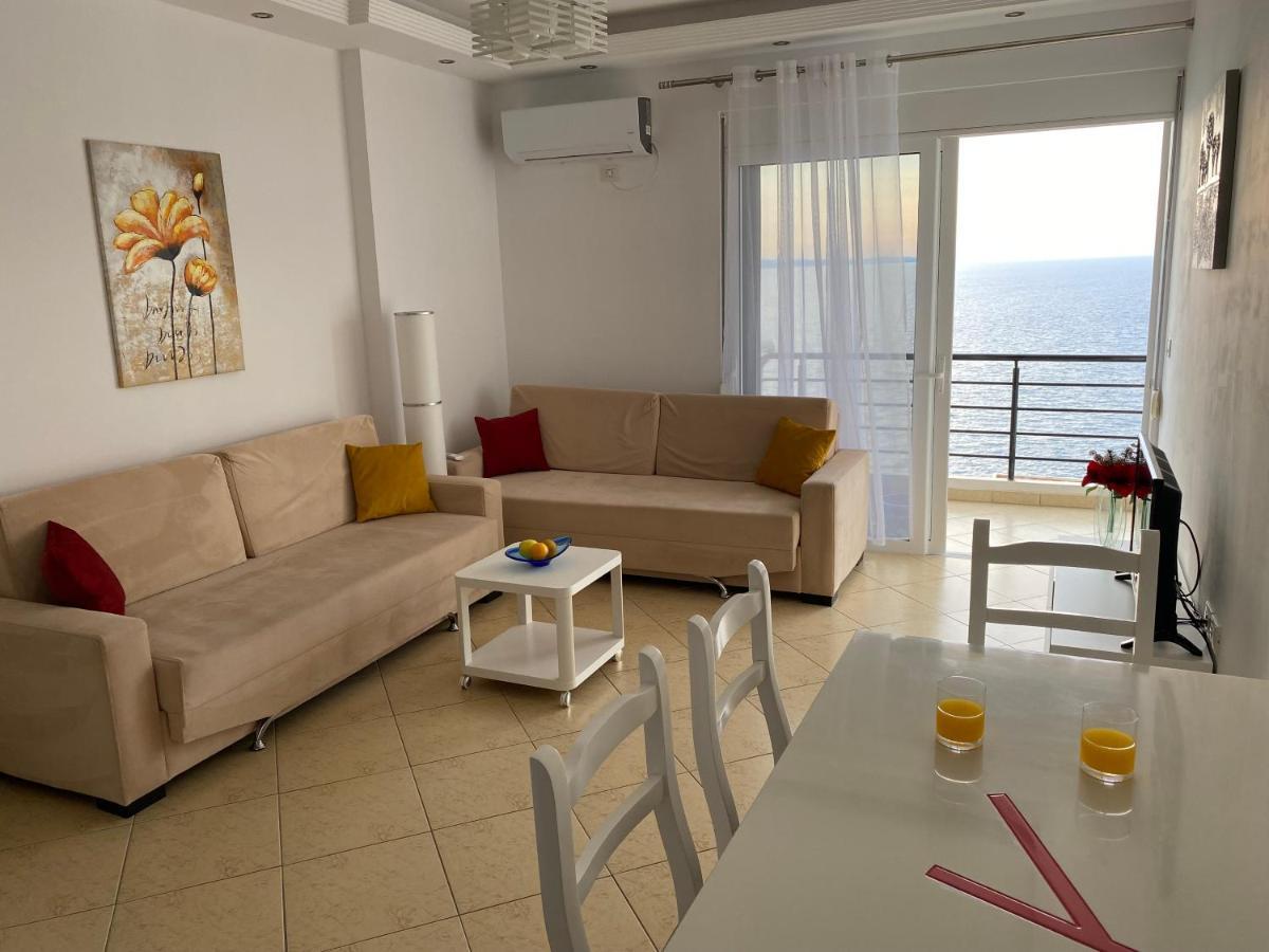 Apartment With Huge Sea View Balcony Sarandë Esterno foto