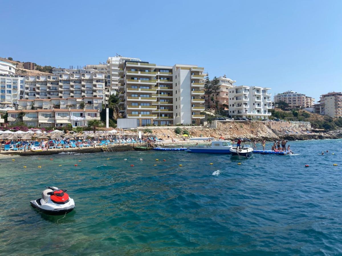Apartment With Huge Sea View Balcony Sarandë Esterno foto
