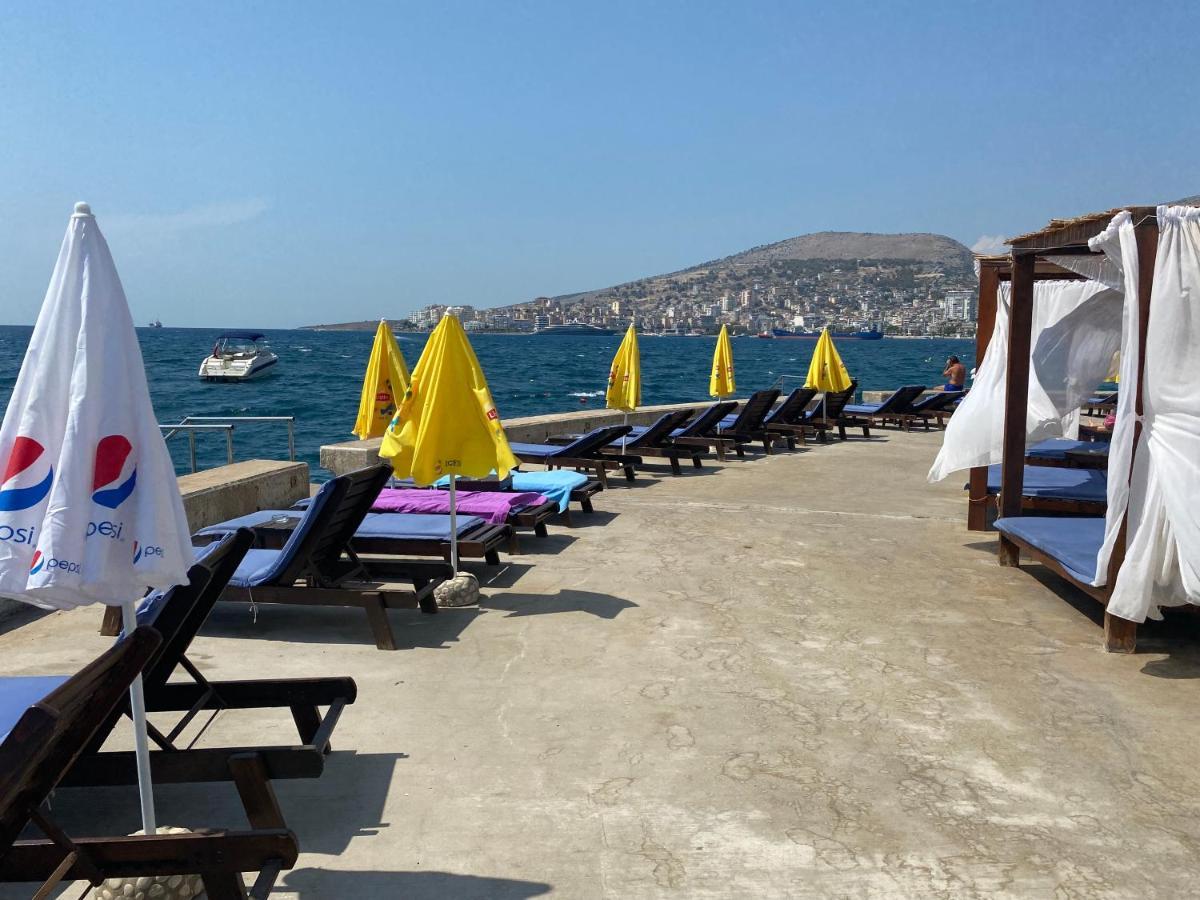 Apartment With Huge Sea View Balcony Sarandë Esterno foto
