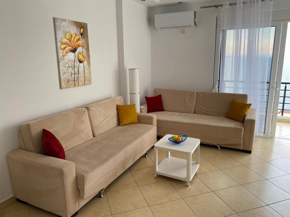 Apartment With Huge Sea View Balcony Sarandë Esterno foto